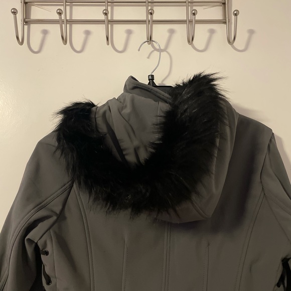 Guess Jacket - Picture 5 of 6